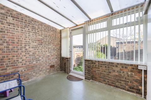 3 bedroom terraced house for sale, Langford Place, Sidcup