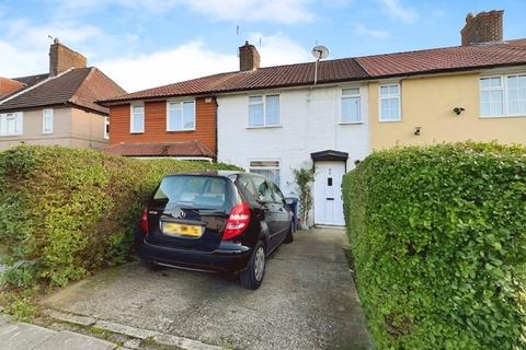 3 bedroom terraced house for sale, Wolsey Grove, Edgware