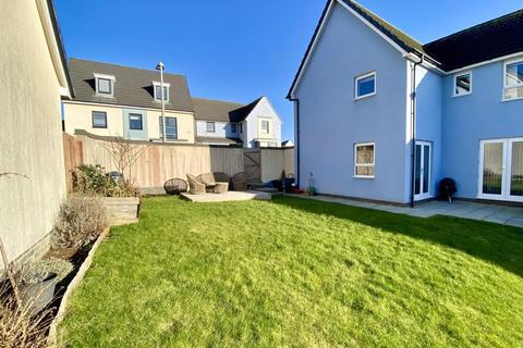 4 bedroom detached house for sale, 75 Crompton Way, Ogmore-By-Sea, The Vale of Glamorgan CF32 0QF