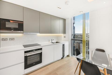 2 bedroom apartment to rent, Carrara Tower, City Road, Islington EC1V