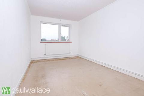 8 Priory Close, Hoddesdon, EN11 8DB