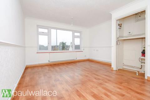 8 Priory Close, Hoddesdon, EN11 8DB
