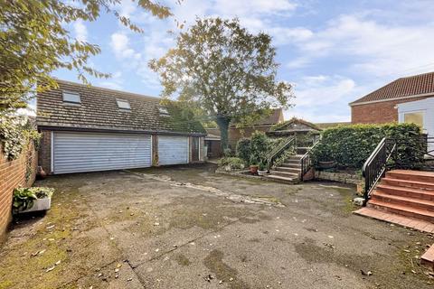 5 bedroom detached house for sale, Cottage Road, Stanford-in-the-Vale