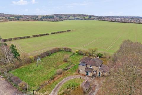 4 bedroom detached house to rent, Barton Road, Streatley