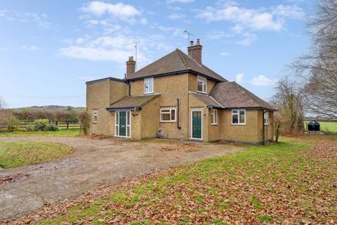 4 bedroom detached house to rent, Barton Road, Streatley