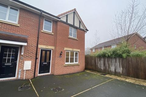 3 bedroom end of terrace house for sale, Hill Top Grange, Davenham, CW9 8XB