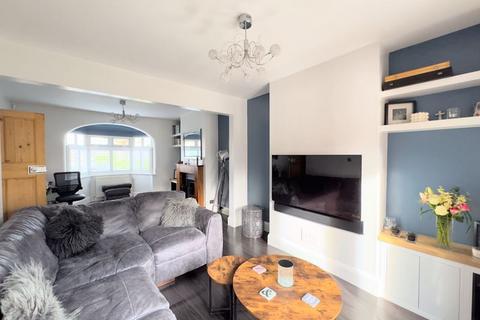 3 bedroom property for sale, Penns Lane, Sutton Coldfield, B72 1BL