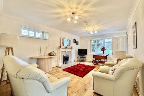 3 bedroom property for sale, Foxford Close, Sutton Coldfield