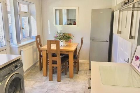 1 Foxford Close, Sutton Coldfield, B72 1YT