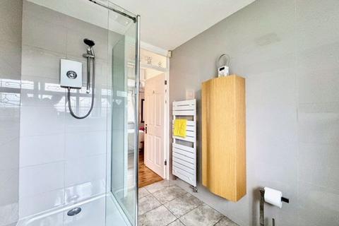 1 Foxford Close, Sutton Coldfield, B72 1YT