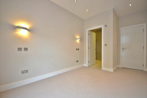 2 bedroom apartment to rent, London Road