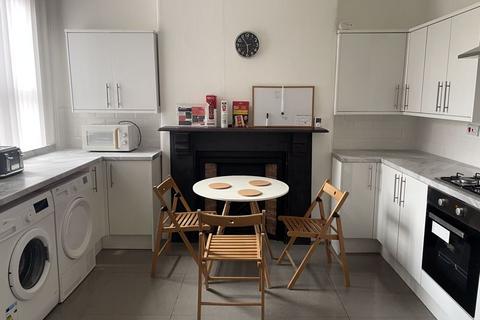 3 bedroom apartment to rent, 3 Bed Student Flat, Smithdown Road 2026 - 2027