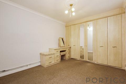 1 bedroom flat to rent, Weymouth Court, E2