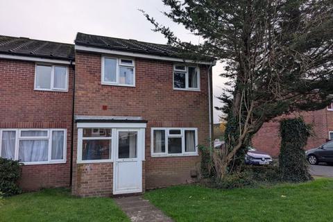 5 bedroom house to rent, Tenacre Close, Chichester