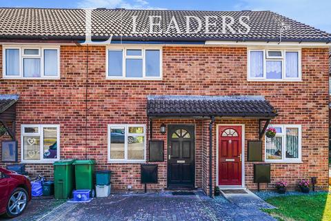 2 bedroom semi-detached house to rent, Grasmere Road, Hatherley, GL51