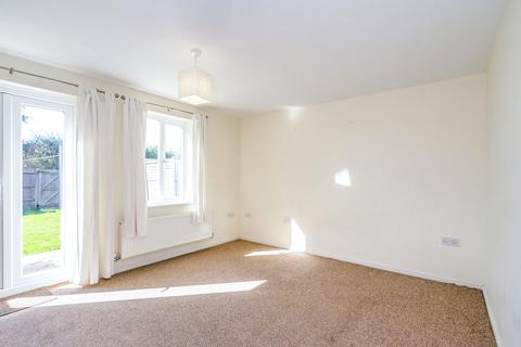 2 bedroom end of terrace house to rent, Tide Way, Bracklesham Bay PO20