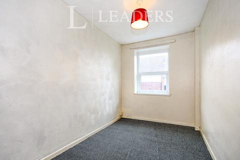 2 bedroom apartment to rent, Broom Street, Hanley, ST1