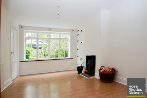 4 bedroom cottage to rent, Weston Lane, Totland Bay