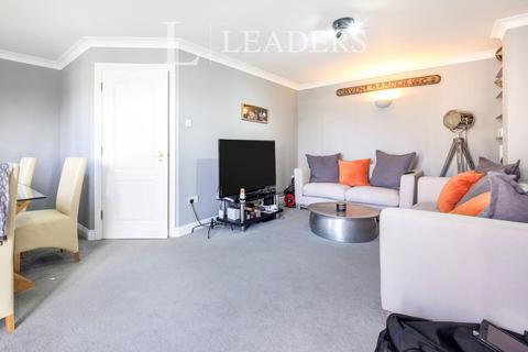 3 bedroom terraced house to rent, London Road, St Ives