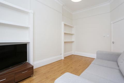 1 bedroom apartment to rent, Fulham Road London SW10