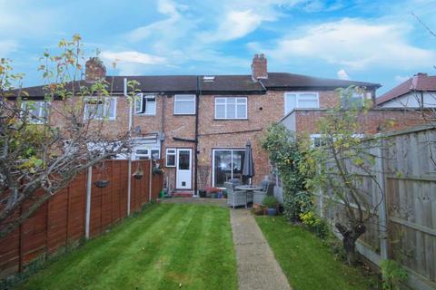 3 bedroom terraced house for sale, Rhyl Road, Greenford