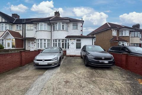 4 bedroom property for sale, Ascot Gardens, Southall