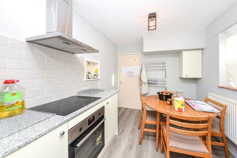 24 Bryn Eithinog, Bangor, LL57 2LA