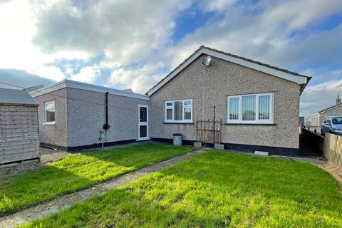 3 bedroom bungalow for sale, Llain Delyn, Gwalchmai, Holyhead, Isle of Anglesey, LL65