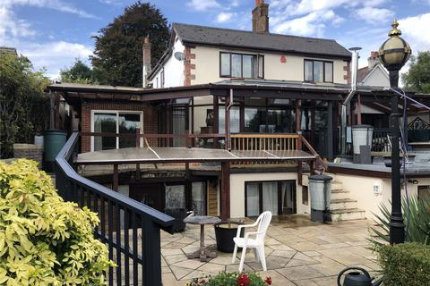 16 bedroom detached house for sale, Kings Road, Alton, Hampshire, GU34