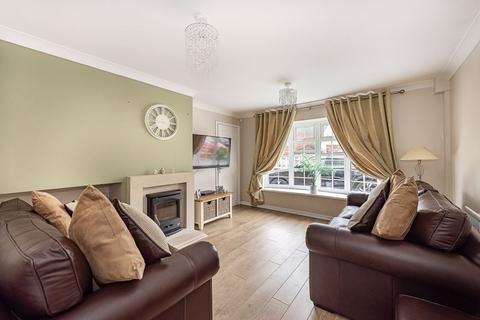 3 bedroom detached house for sale, Apollo Way, Hemel Hempstead