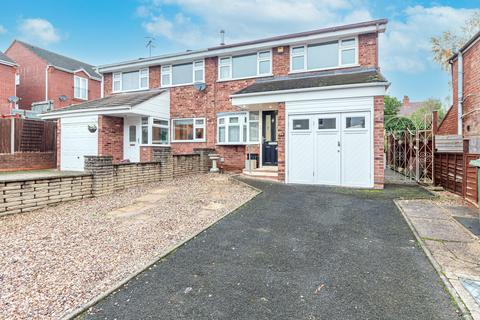 3 bedroom semi-detached house for sale, Walton Road, Bromsgrove. B61