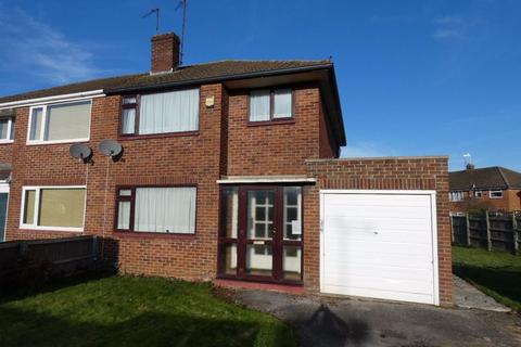 3 bedroom semi-detached house for sale, Lilliesfield Avenue, Gloucester GL3