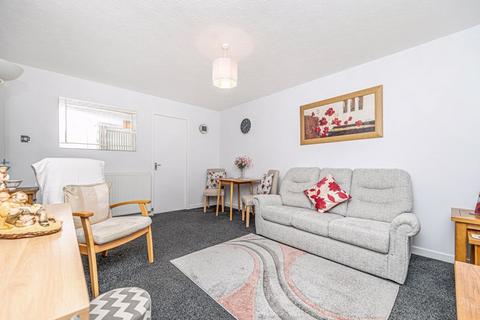 2 bedroom flat for sale, Duncanson Drive, Burntisland