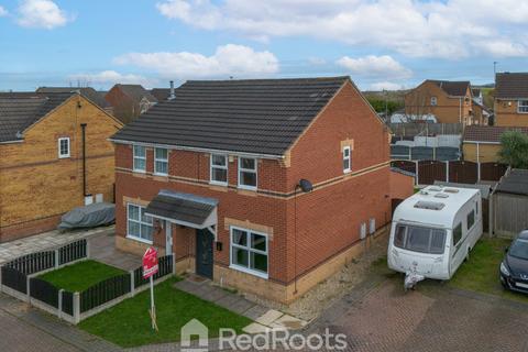 3 bedroom semi-detached house for sale, Harriers Court, Pontefract WF9