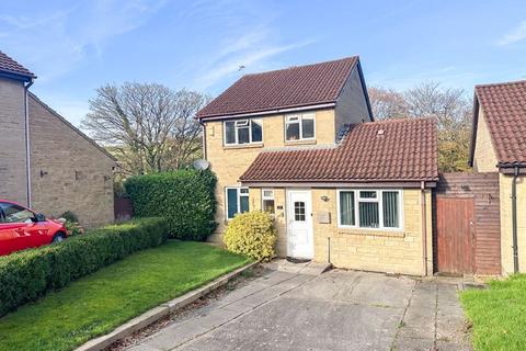 4 bedroom detached house for sale, Elm Way, Shepton Mallet