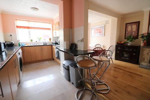 3 bedroom semi-detached house for sale, Luton LU3