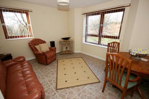 2 bedroom flat to rent, Hardgate G81