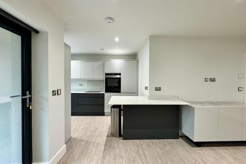 2 bedroom apartment for sale, Asplands House, 19 Asplands Close, Woburn Sands, Bedfordshire, MK17 8XD