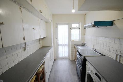 4 bedroom terraced house to rent, BELMONT AVENUE, WEMBLEY, MIDDLESEX, HA0 4HL