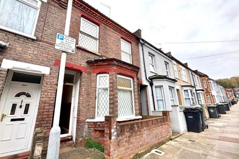 3 bedroom terraced house for sale, Dallow, Luton LU1