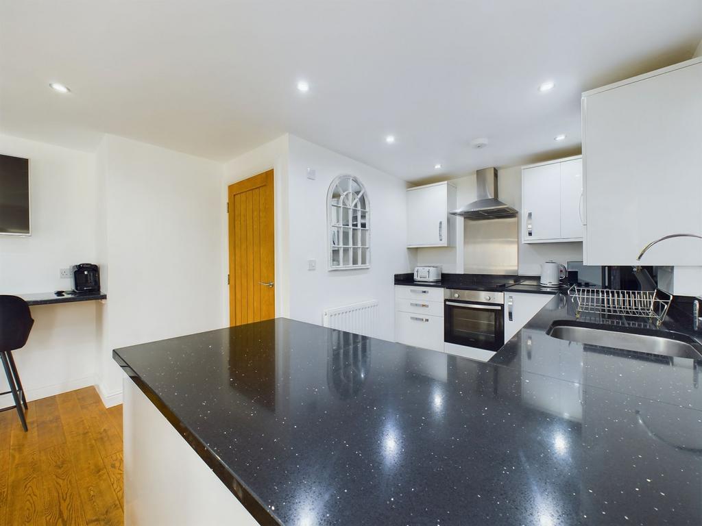 Kitchen/ dining room