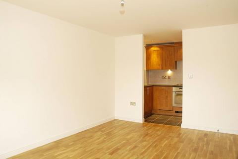 1 bedroom flat to rent, Singapore Road, West Ealing, London, W13