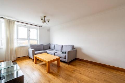 2 bedroom flat to rent, London E3