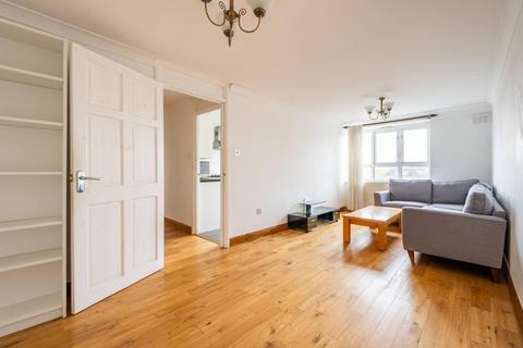 2 bedroom flat to rent, London E3