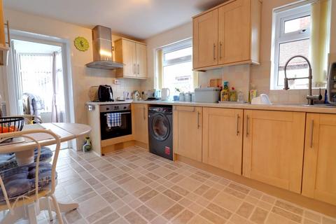 3 bedroom detached house for sale, Thorneyfields Lane, Stafford ST17