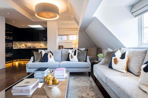 3 bedroom penthouse to rent, Duke Street, London W1K