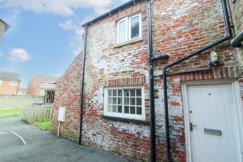 1 bedroom cottage to rent, Bondgate, Ripon