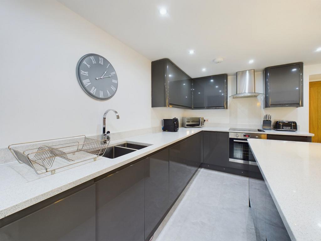 Kitchen/ dining room