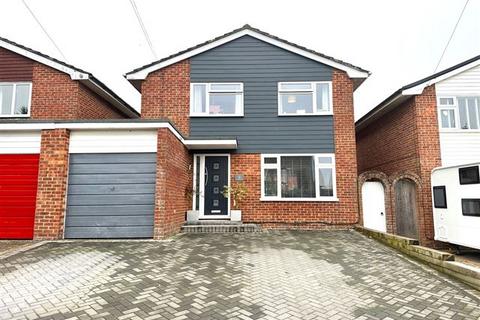 3 bedroom link detached house for sale, Lodden Close, Durrington, Worthing, West Sussex, BN13 2LU