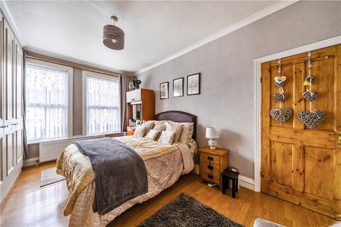 66 Balloch Road, Catford, London, SE6 1SW
